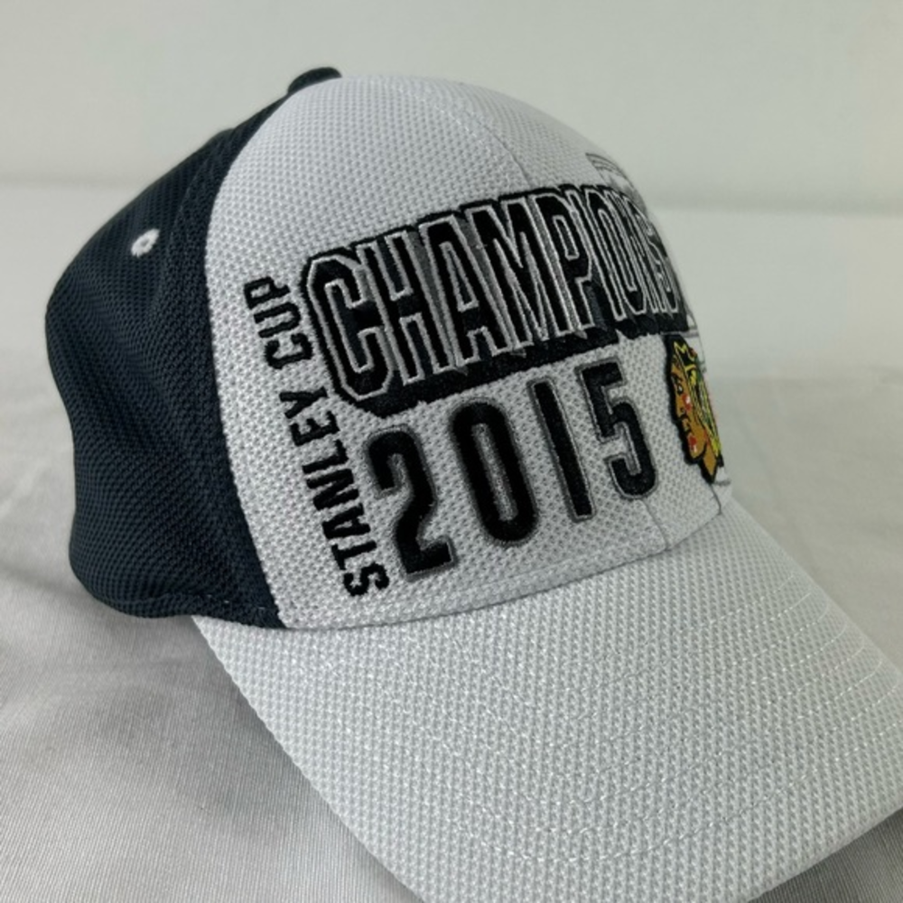 Chicago Blackhawks 2015‎ Stanley Cup Champions Reebok Hat Cap Superflex